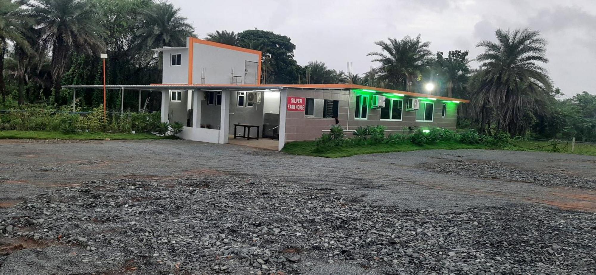 Hotel Silver Resort Daman Ngoại thất bức ảnh