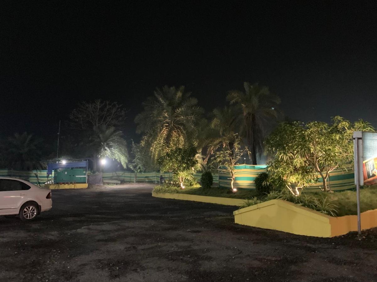 Hotel Silver Resort Daman Ngoại thất bức ảnh
